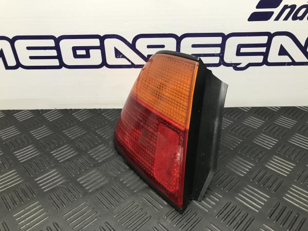Left Tail light NISSAN Primera Sedan (P11) Imagem-2