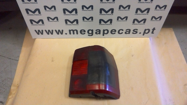 Right Tail light FIAT Tipo Hatchback (160_) Imagem-0
