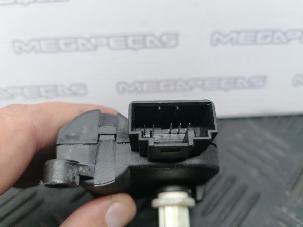 Moteur de volet de chauffage AUDI A3 (8P1) Imagem-2