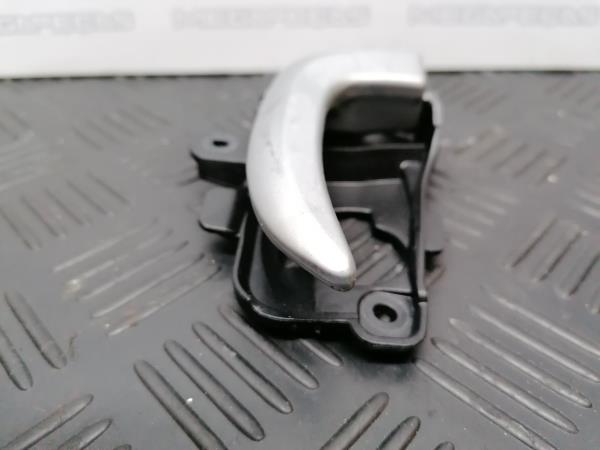 Maniglia interna porta anteriore sinistra HYUNDAI i30 CW (GD) Imagem-2