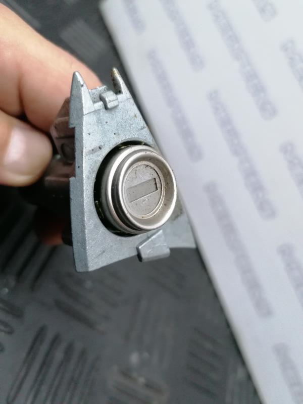 Canhão de porta HYUNDAI i30 CW (GD) Imagem-2