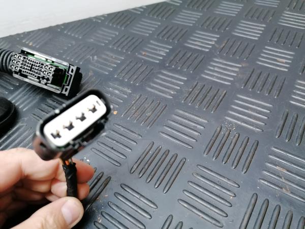 Cablaggio interno HYUNDAI i30 CW (GD) Imagem-2