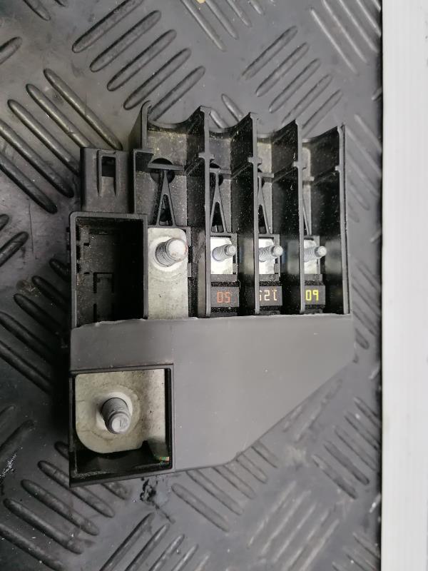 Caixa fusíveis da bateria FORD Ranger (TKE) Imagem-3