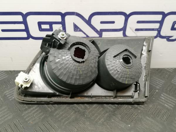 Left Tailgate light  MAZDA 6 Station Wagon (GY) Imagem-2