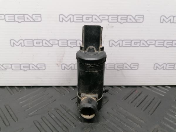 Windscreen/windshield washer pump  SUBARU Impreza Hatchback (GR, GH, G3) Imagem-1