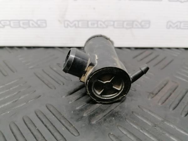 Windscreen/windshield washer pump  SUBARU Impreza Hatchback (GR, GH, G3) Imagem-2
