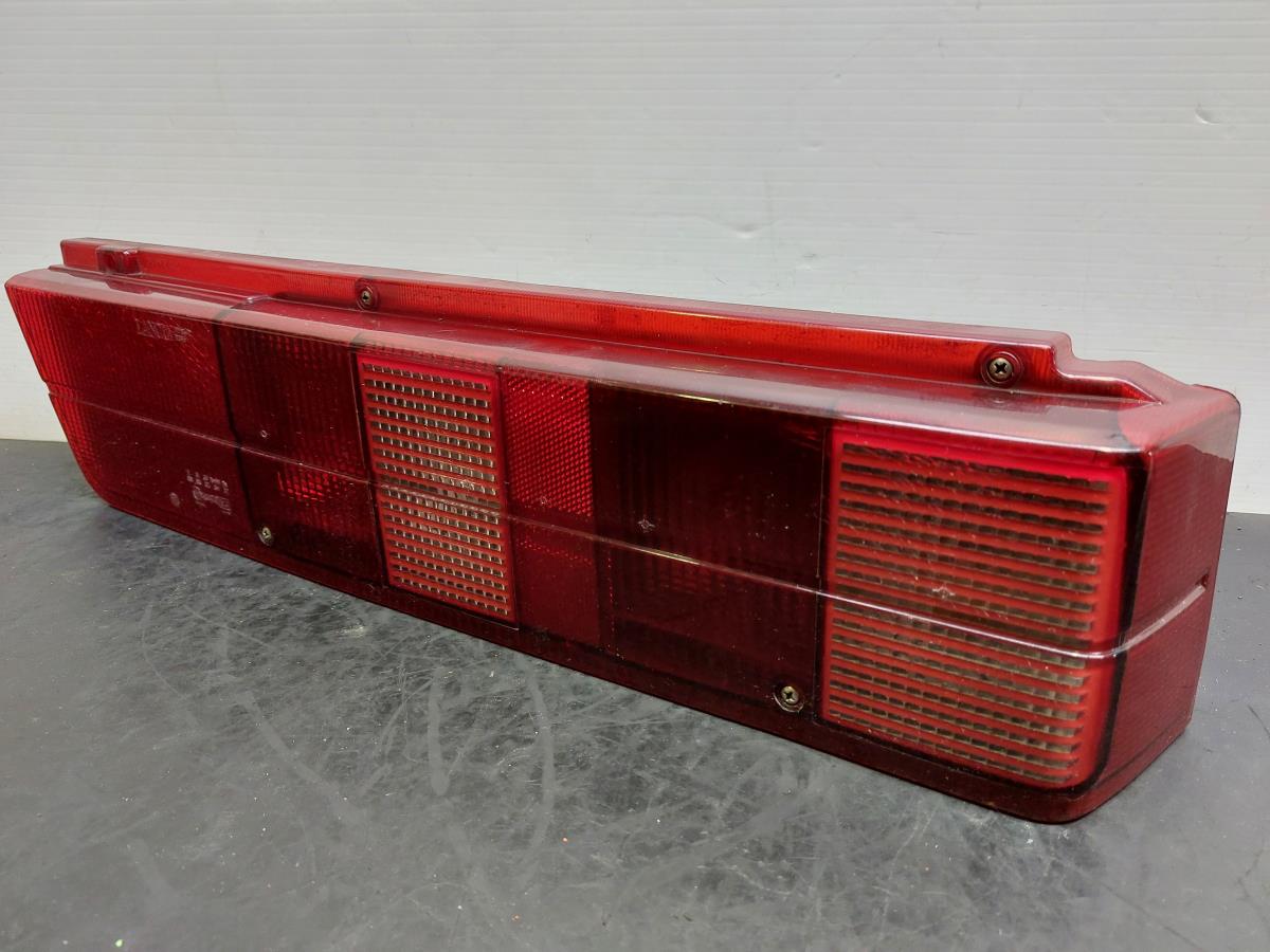 Right Tail light LANCIA Y10 (156_) Imagem-0