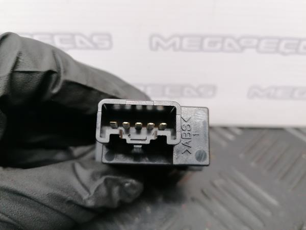 Mando / interruptor multifunción TOYOTA Corolla Hatchback (_E12_) Imagem-2