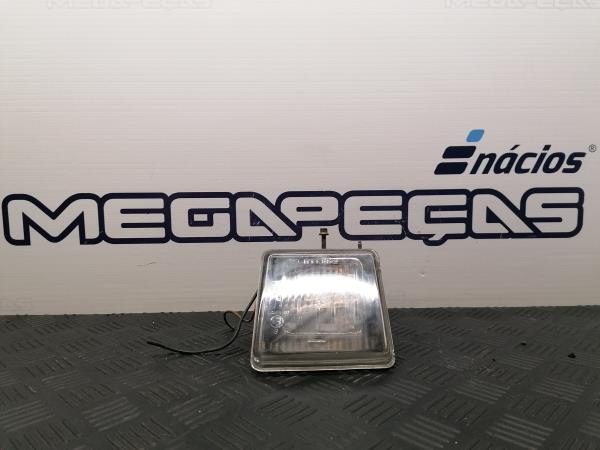 Feu antibrouillard central FIAT Uno (146_)