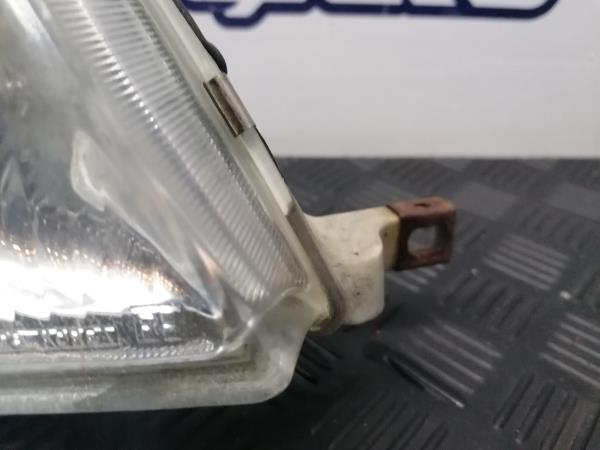Ótica / farol direita DAEWOO Nexia Sedan Imagem-2