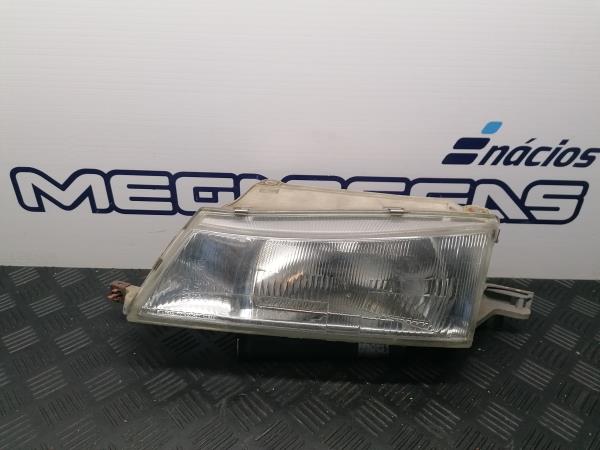 Ótica / farol esquerda DAEWOO Nexia Sedan