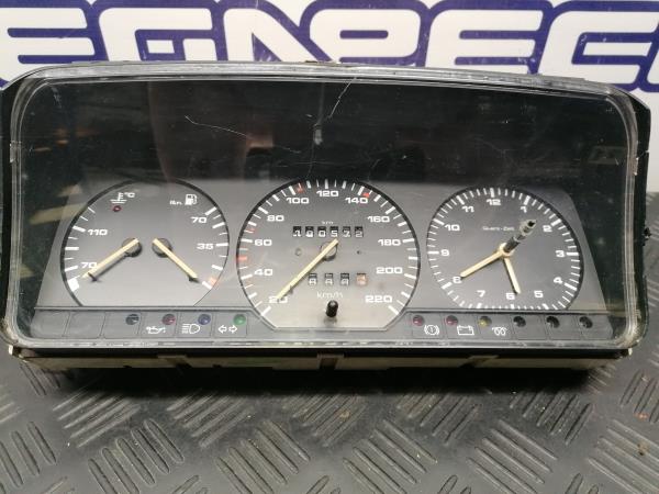 Compteur de vitesse VOLKSWAGEN Passat Variant Van (315, 3A5) Imagem-1