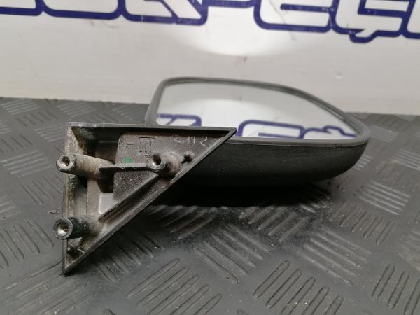 Retrovisore sinistro NISSAN Vanette (C22) Imagem-4
