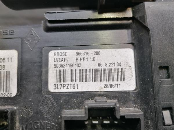 Alzavetro anteriore sinistro RENAULT Megane III (BZ0_) Imagem-7
