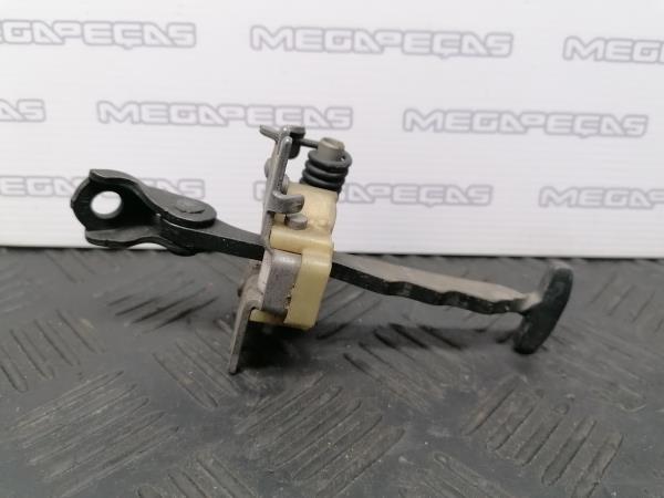 Right rear Door limiter  RENAULT Megane III (BZ0_) Imagem-1