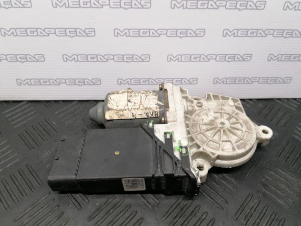 Moteur lève-vitre avant gauche VOLKSWAGEN Golf IV (1J1) Imagem-1