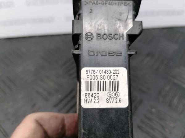 Moteur lève-vitre avant gauche VOLKSWAGEN Golf IV (1J1) Imagem-3