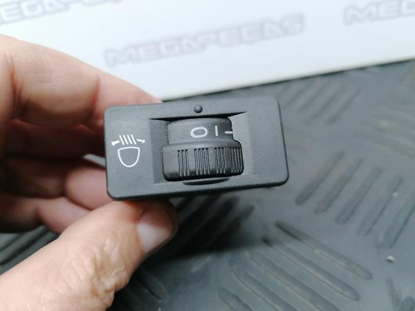 Botão / interruptor de luzes PEUGEOT 508 SW Imagem-1