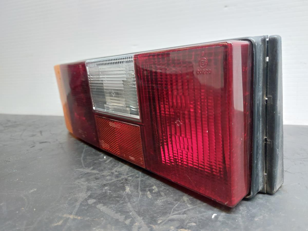 Left Tail light FIAT 127 (127_) Imagem-2