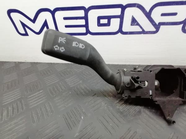 Ensemble leviers d'éclairage et essuie-glace AUDI A4 (8E2, B6) Imagem-1