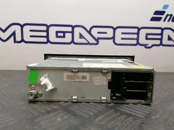 Rádio / auto-rádio AUDI A4 (8E2, B6) Imagem-3