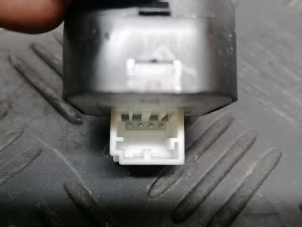 Commande des rétroviseurs AUDI A3 (8P1) Imagem-3