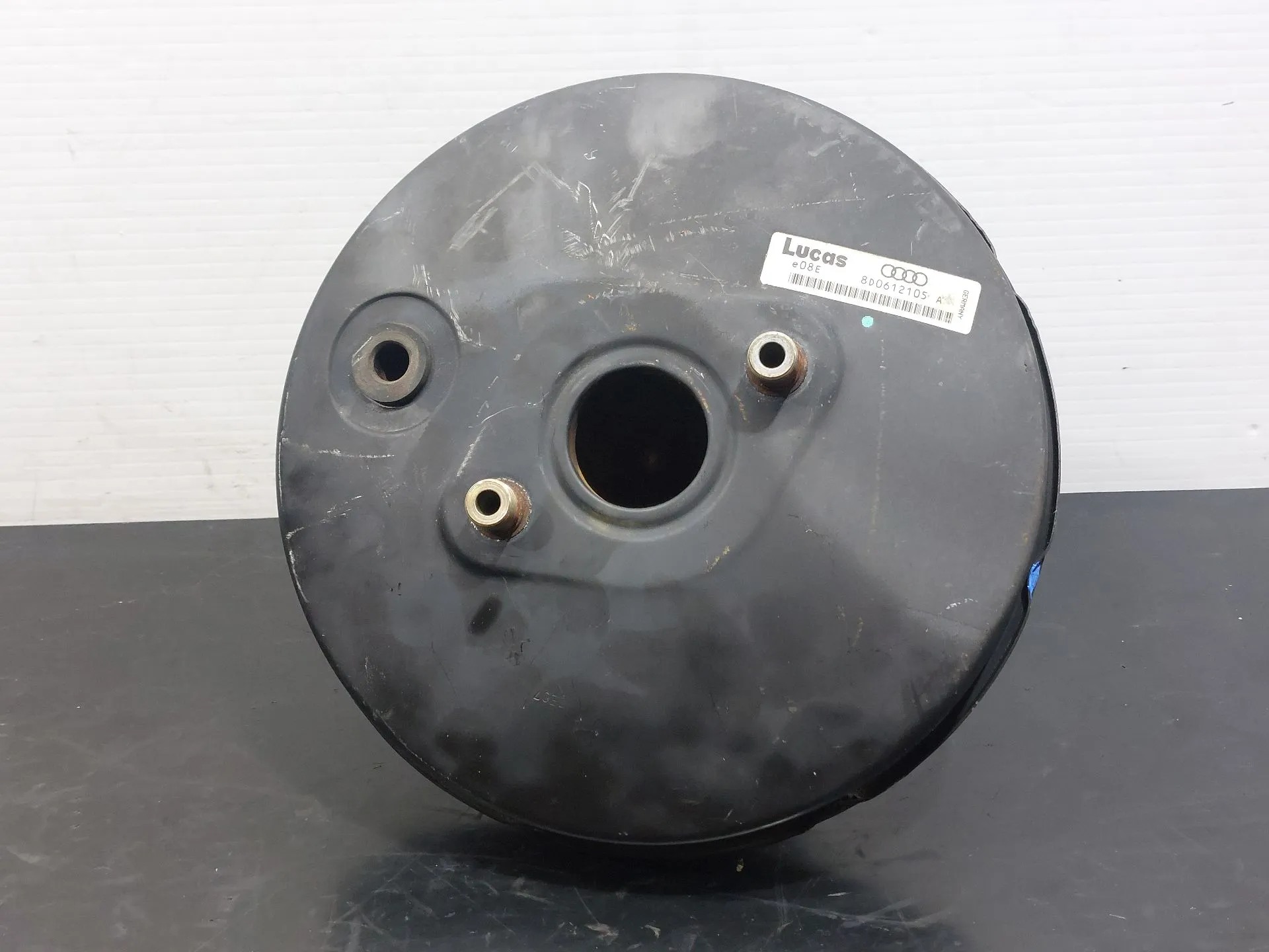 Servofreio AUDI A4 (8D2, B5)