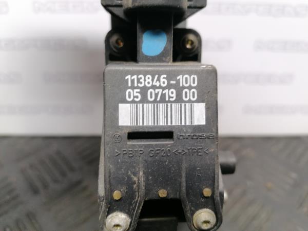 Moteur lève-vitre avant Droite AUDI A4 (8D2, B5) Imagem-5