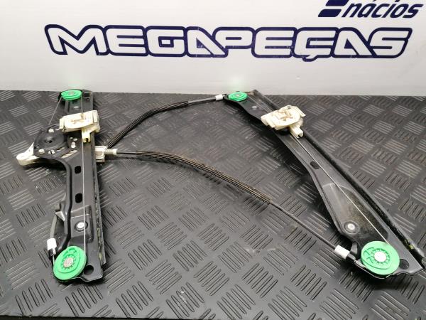 Alzavetro anteriore destro BMW 1 (E87) Imagem-5