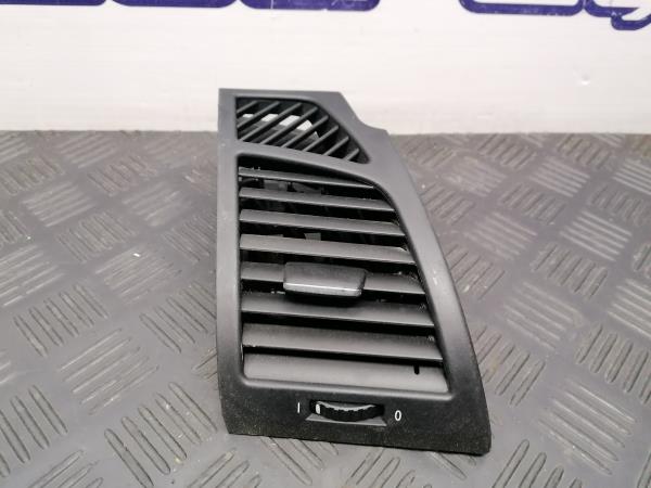 Diffuseur / sortie d’air BMW 1 (E87) Imagem-1