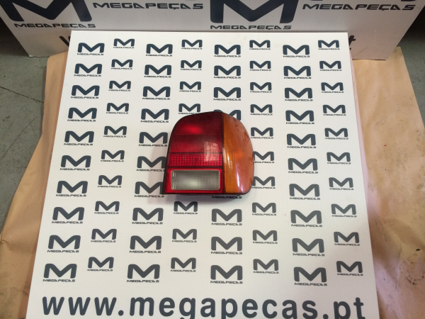 Right Tail light VOLKSWAGEN Polo (6N) Imagem-0