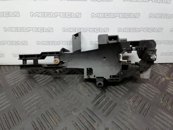 Suporte puxador porta frente esquerdo BMW 1 (E87) | 2003 - 2013