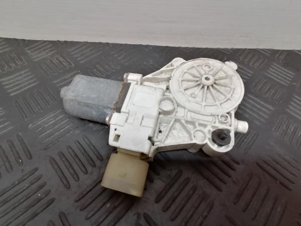 Motore alzacristallo anteriore sinistro BMW 1 (E87) Imagem-1