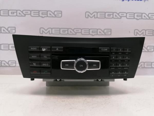 Rádio / auto-rádio MERCEDES-BENZ Classe C (W204)