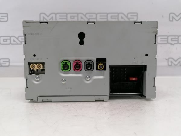 Rádio / auto-rádio MERCEDES-BENZ Classe C (W204) Imagem-2