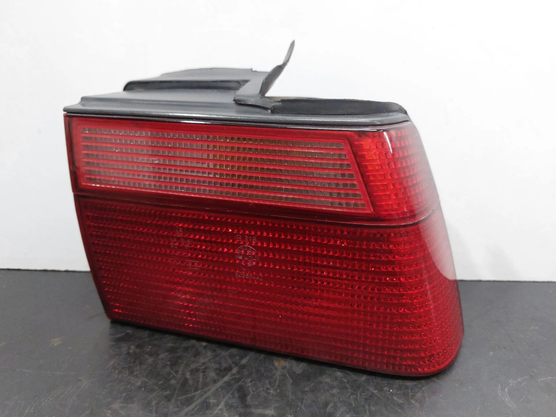Right Tail light ALFA ROMEO 155 (167_) Imagem-0