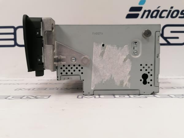 Rádio / auto-rádio MERCEDES-BENZ Classe A (W176) Imagem-10