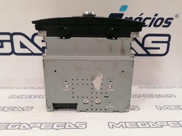 Rádio / auto-rádio MERCEDES-BENZ Classe A (W176) Imagem-11