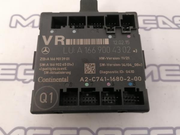 Right front Door Unit Module MERCEDES-BENZ Classe A (W176) Imagem-1