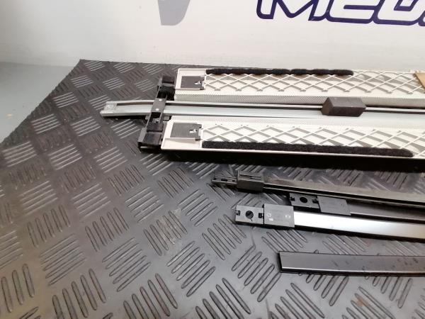 Chapeleira / tampo da mala FORD S-Max (WA6) Imagem-6