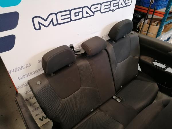 Conjunto de bancos SUBARU Impreza Hatchback (GR, GH, G3) Imagem-1