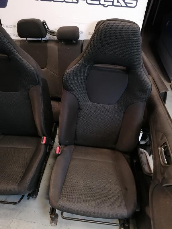 Conjunto de bancos SUBARU Impreza Hatchback (GR, GH, G3) Imagem-3