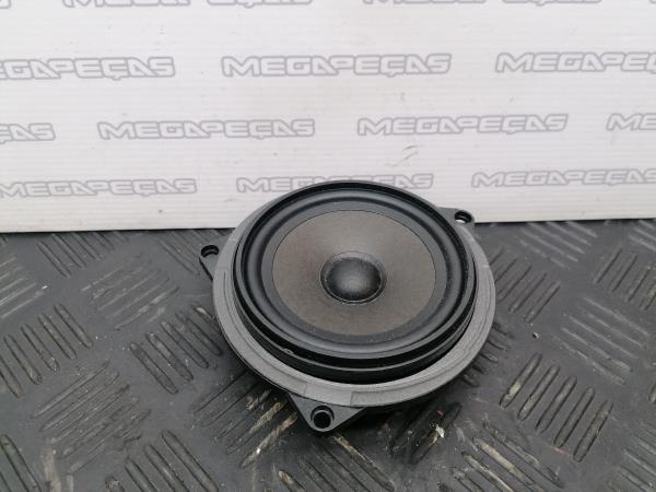 Sound system column / Speakers  BMW 1 (E87)