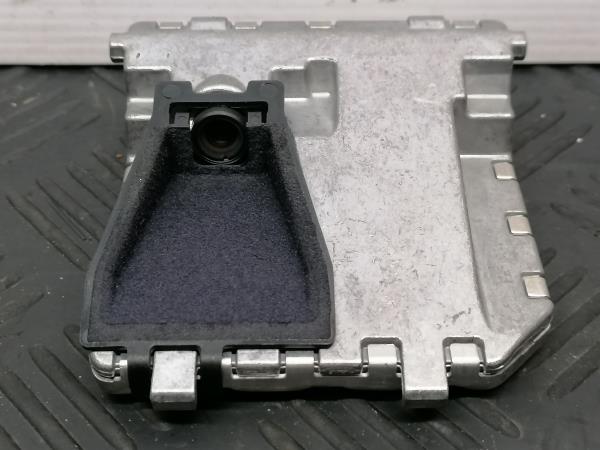 Câmera frontal MERCEDES-BENZ Classe E Coupé (C207) Imagem-1