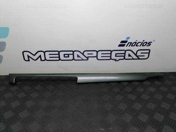 Friso tablier PEUGEOT 508