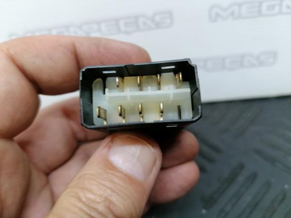 Mando / interruptor multifunción MERCEDES-BENZ Vito Combi (638) Imagem-2