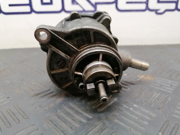 Bomba de vácuo do sistema de travagem MERCEDES-BENZ Classe C (W204) Imagem-3