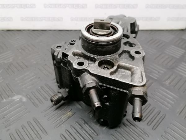 Bomba injetora MERCEDES-BENZ Classe C (W204) Imagem-3