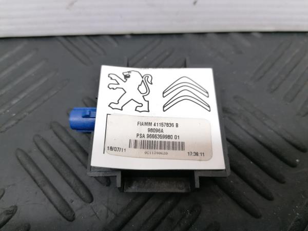 Amplificateur Antenne PEUGEOT 508 Imagem-1