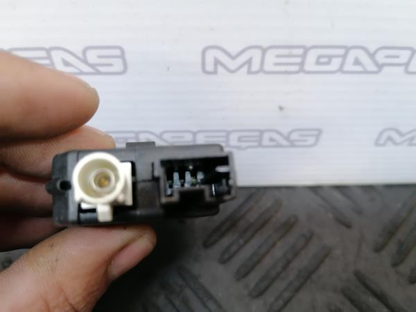 Amplificatore Antenna PEUGEOT 508 Imagem-3